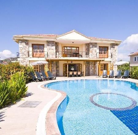 Havuzlu Villa อิซมีร์ ภายนอก รูปภาพ